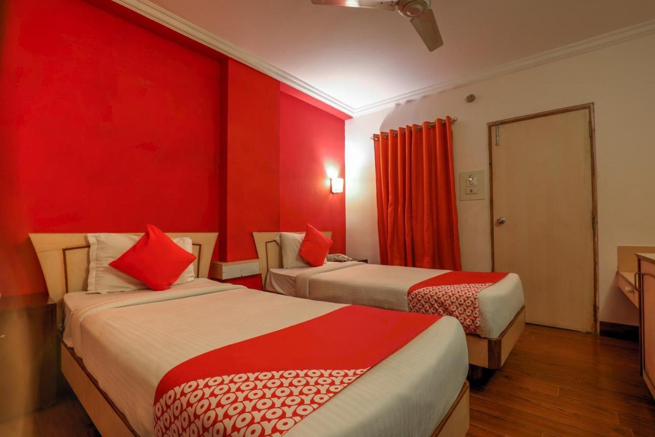 Capital O The City Park Near Nampally Railway Station Hyderabad Exterior photo